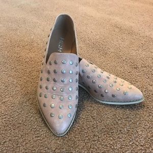 Button Stud Loafer by Mi.iM